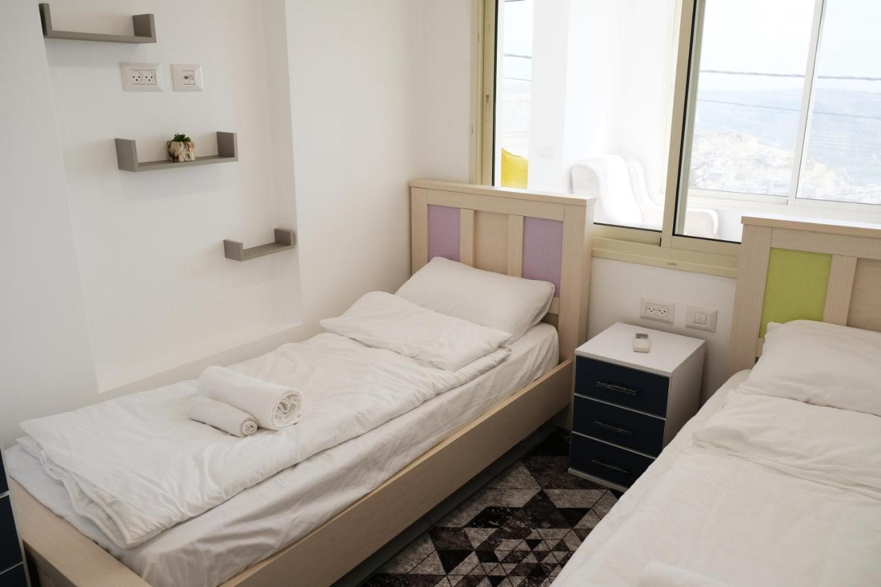Sleepwell Suite Majdal Shams Exterior foto